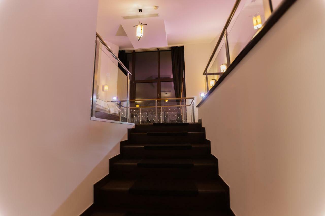 Mons Apart Brasov - Silver Mountain Пояна-Брашов Экстерьер фото
